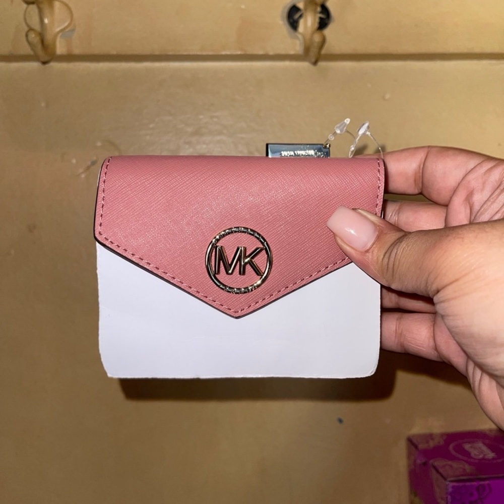 Michael Kors Blush and White Card Holder